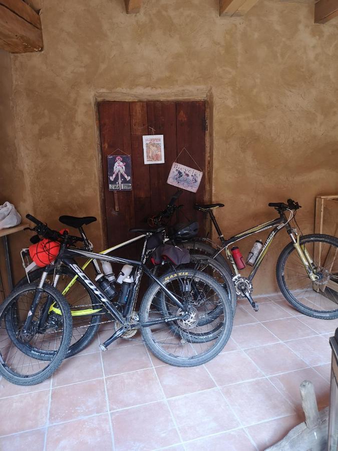 L' Abilleiru Albergue Rural Santibanez de Valdeiglesias Eksteriør bilde
